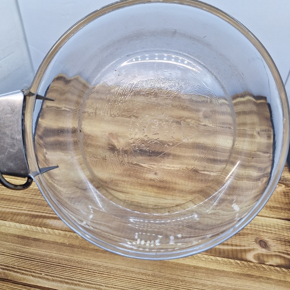 Pyrex Flameware Metal Grip Removable Handle &‎ Glass Skillet /0825-127-2 - Picture 4 of 11